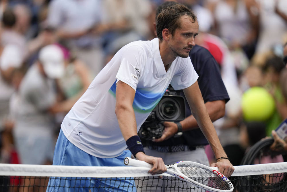 ATP总决赛鏖战澳网，梅德韦杰夫高光表现