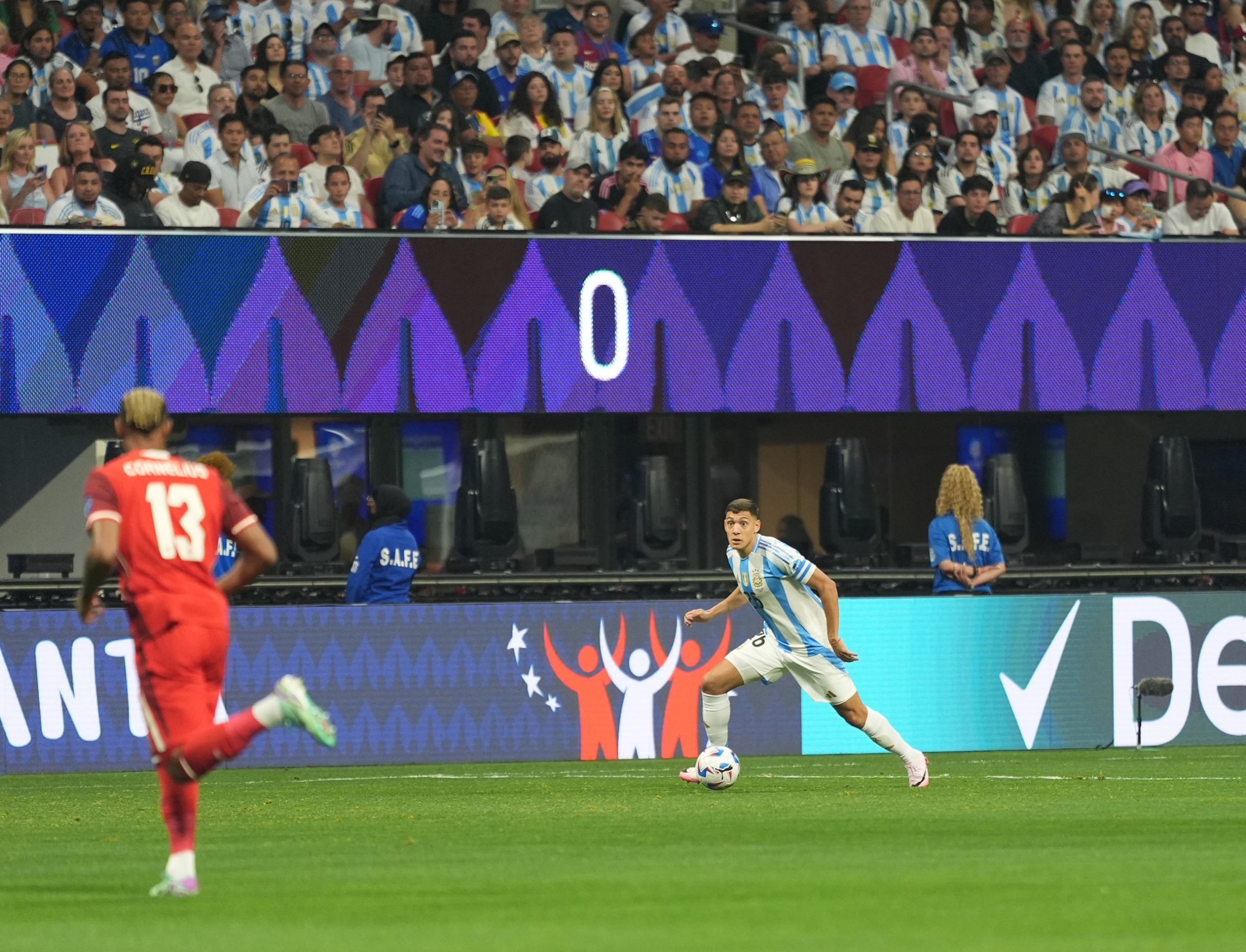 曼联鏖战阿根廷，卡拉斯科扛起全队