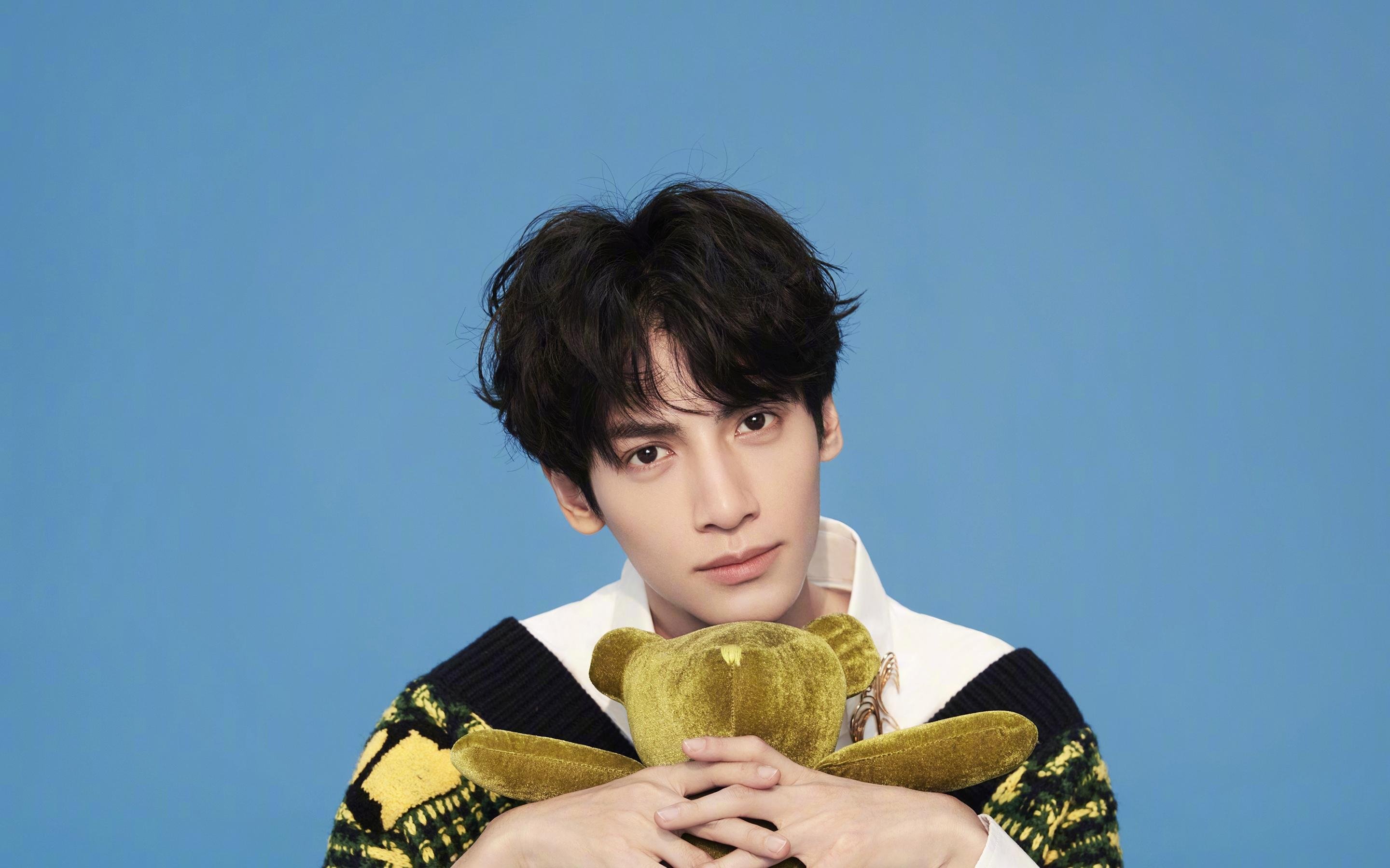 当黑白条纹遇见黄蓝旗帜，若日尼奥在尤文对阵哥伦比亚的虚构盛宴中演绎的真实统治